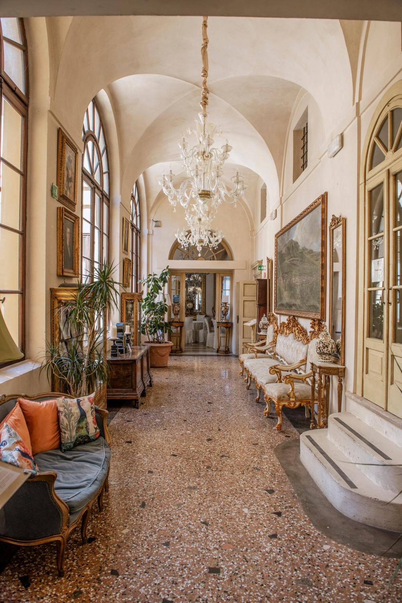 Relais Castello Bevilacqua Ξενοδοχείο Εξωτερικό φωτογραφία