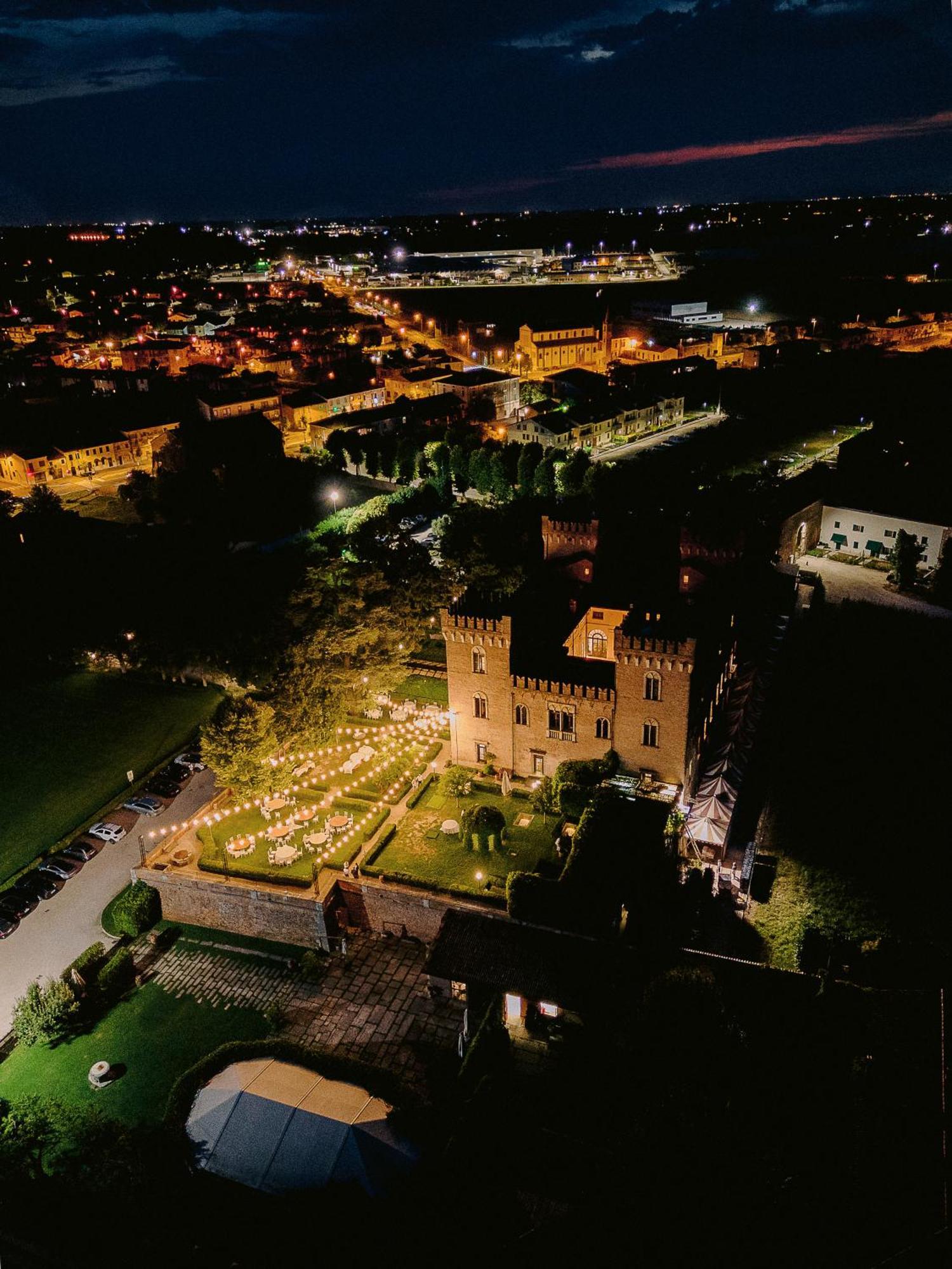 Relais Castello Bevilacqua Ξενοδοχείο Εξωτερικό φωτογραφία