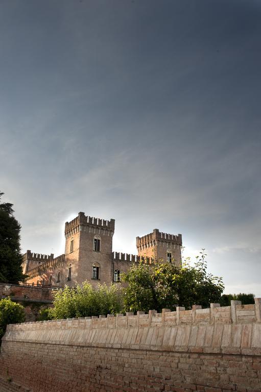 Relais Castello Bevilacqua Ξενοδοχείο Εξωτερικό φωτογραφία